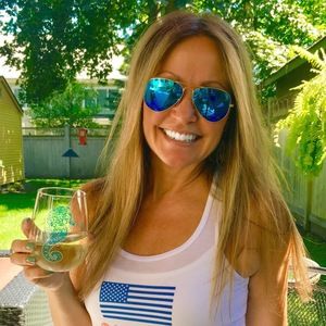 Meet your Posher, Lynn